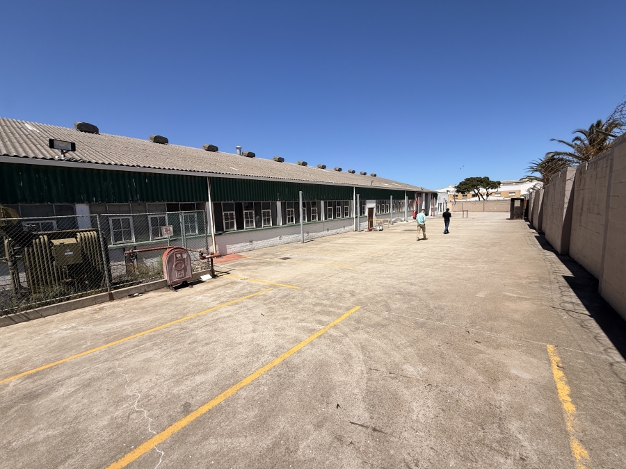Commercial Property for Sale in Atlantis Industrial Western Cape